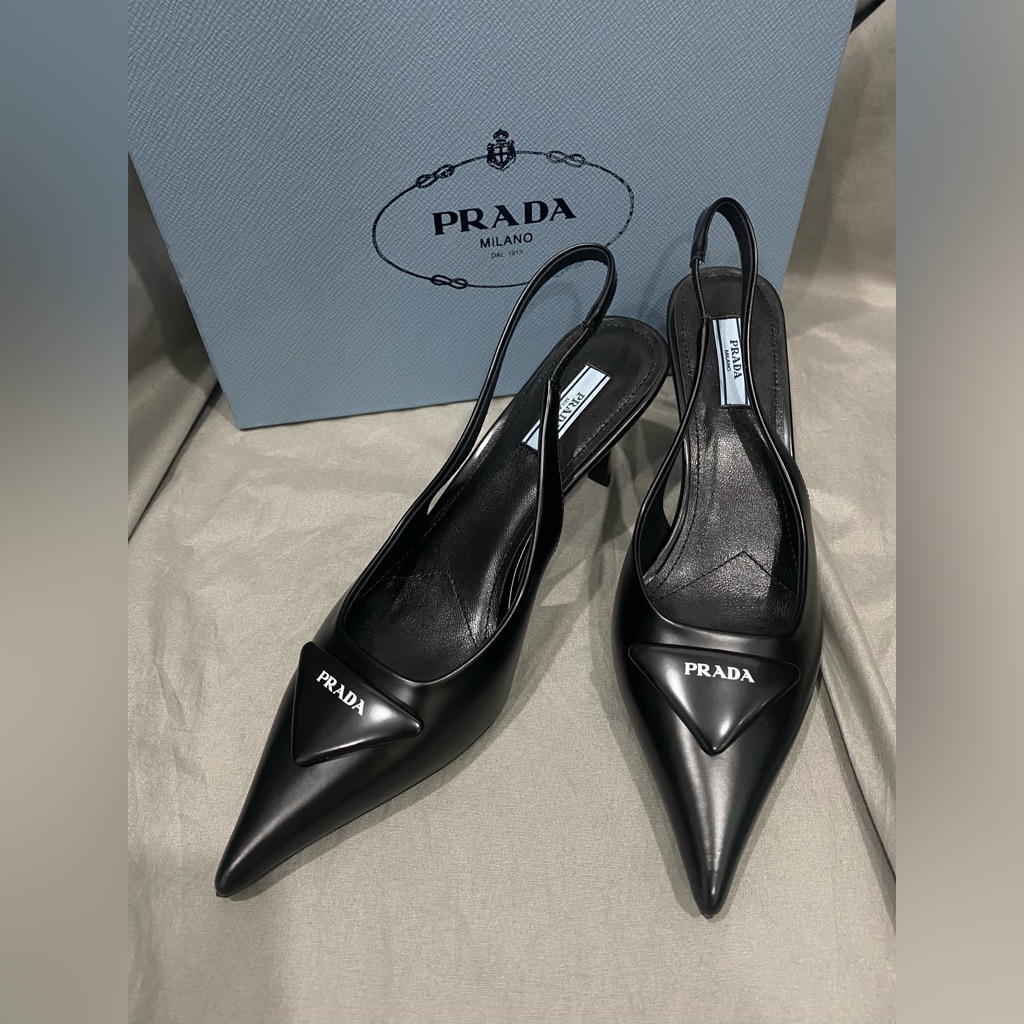 Prada Black High Heel Eu 39